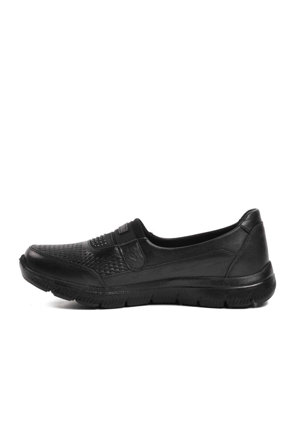 Ayakmod Siyah Hakiki Deri  Kadın Günlük Ayakkabı