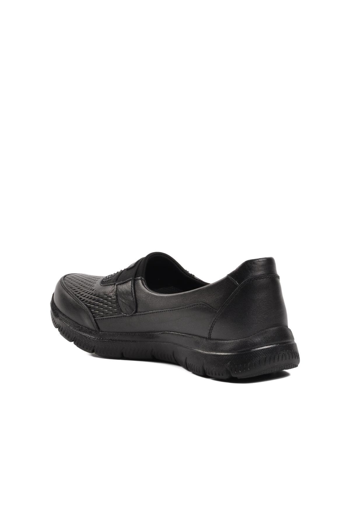 Ayakmod Siyah Hakiki Deri  Kadın Günlük Ayakkabı