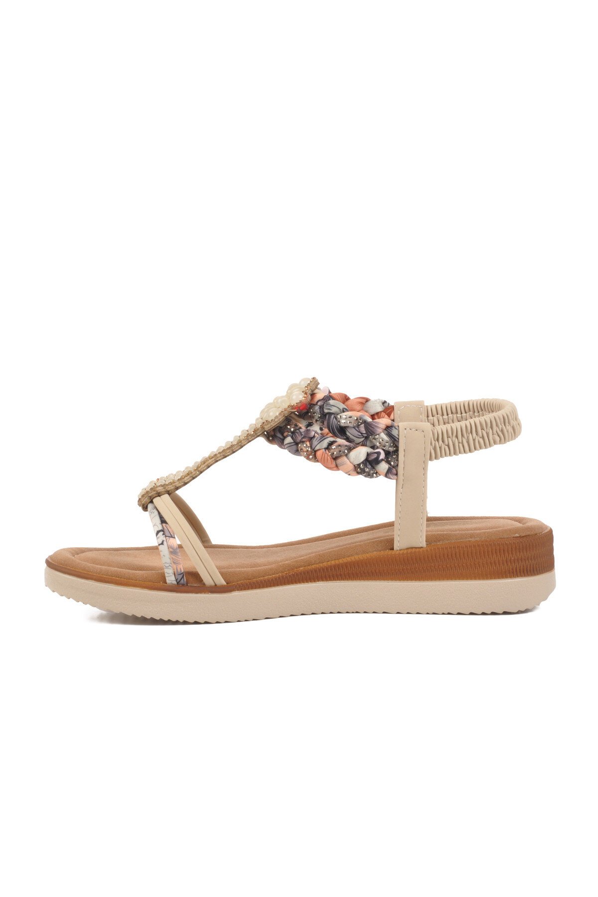 Bej İşlemeli Hafif İnce Taban Kadın Sandalet 358131 Z