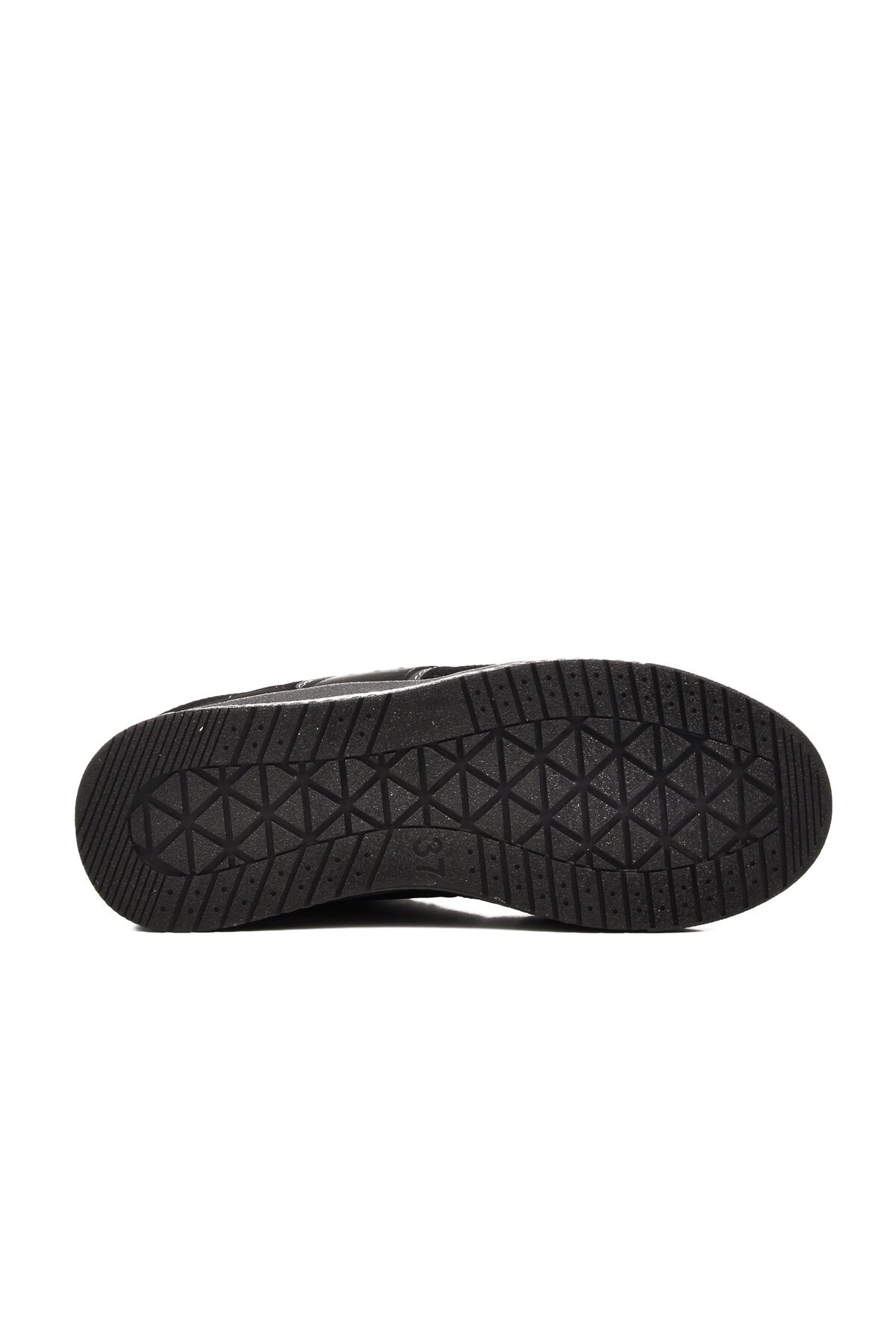 Siyah Fileli Kadın Spor Ayakkabı 2026 G