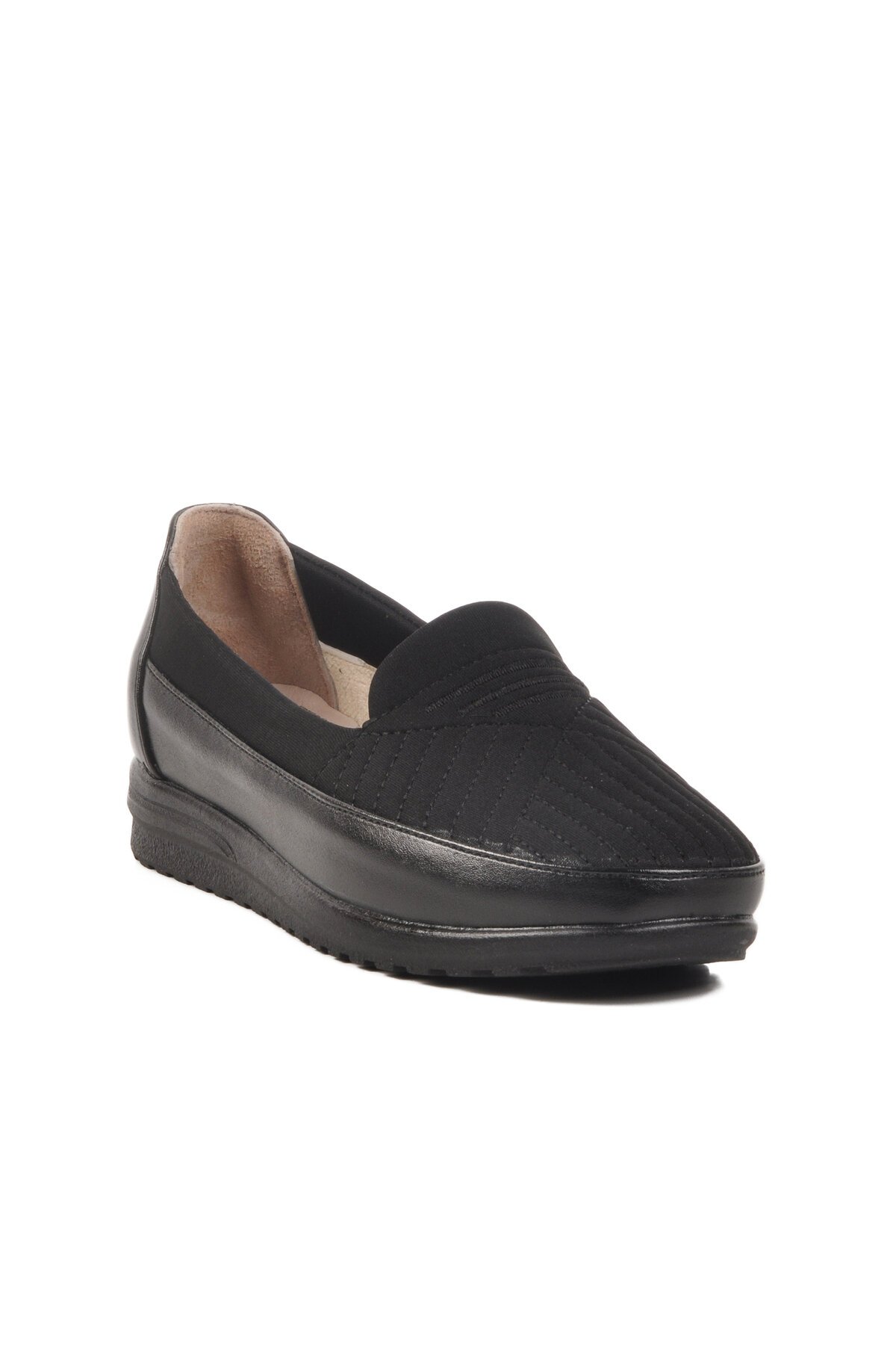 Siyah Fileli Hafif Kadın Günlük Ayakkabı 226 Z