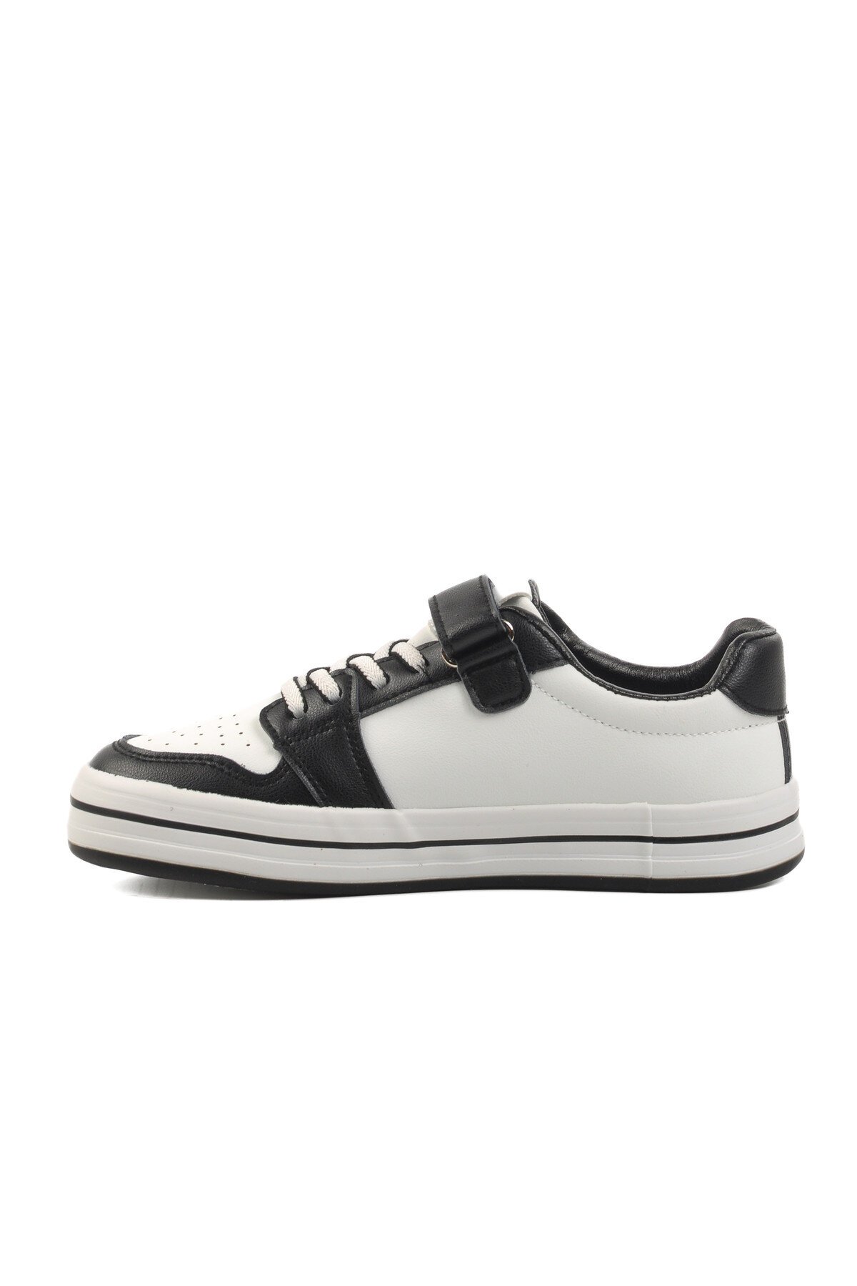 Beyaz-Siyah Poliüretan Çocuk Spor Ayakkabı BNI-10024 F