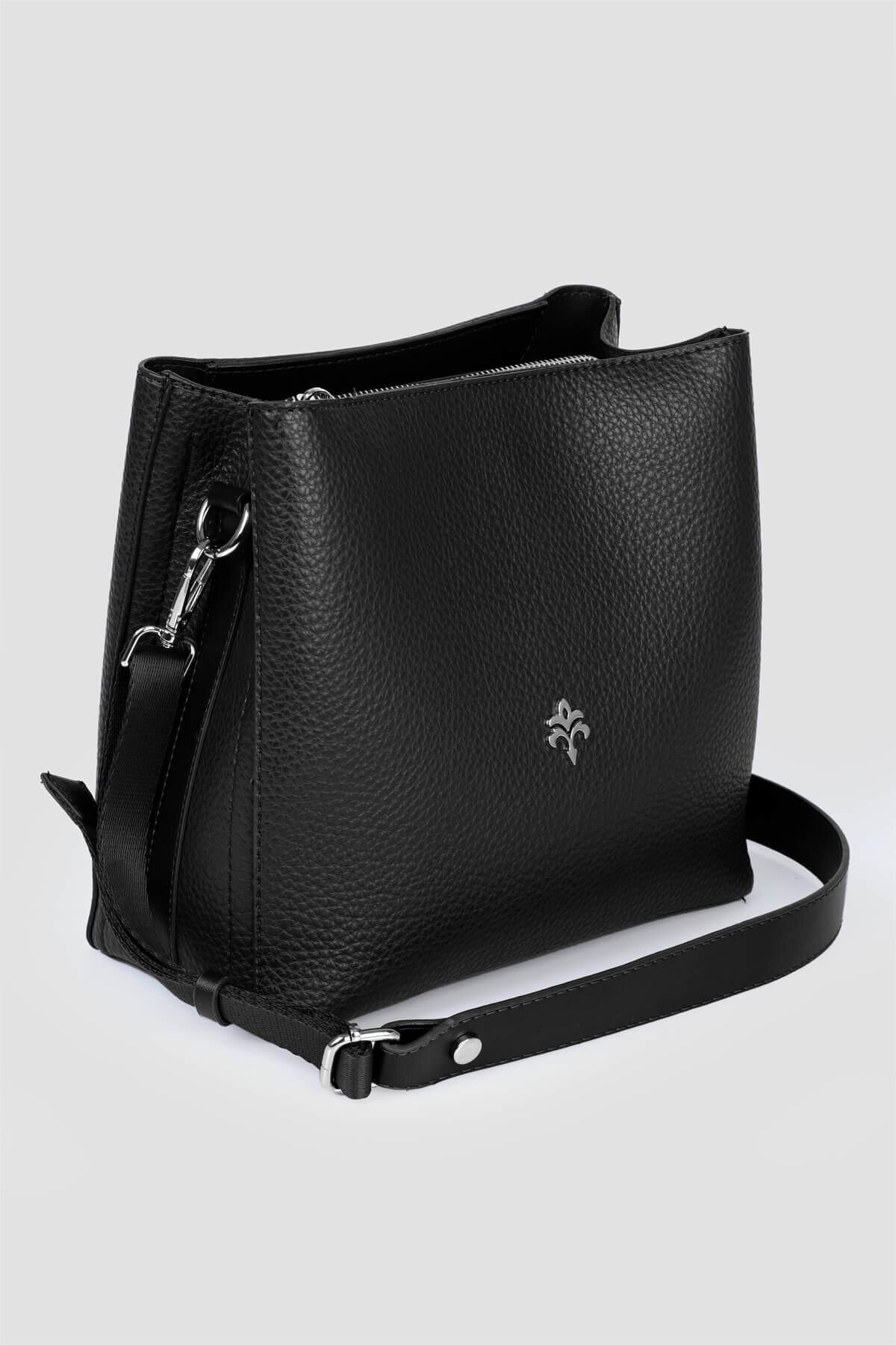 Siyah Kadın Omuz Çantası IM599