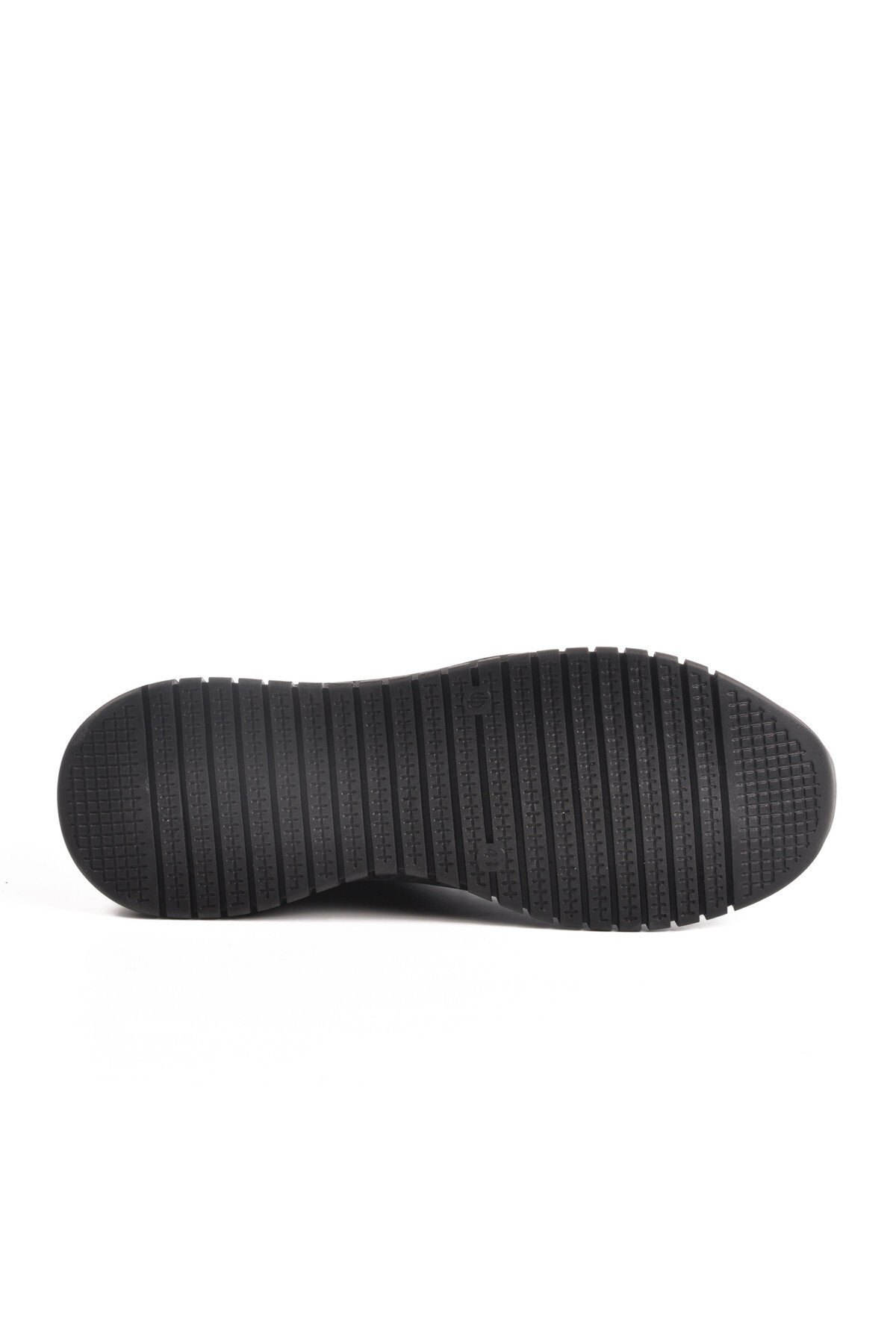 Siyah Nubuk Hakiki Deri Erkek Günlük Ayakkabı 43255-1 M