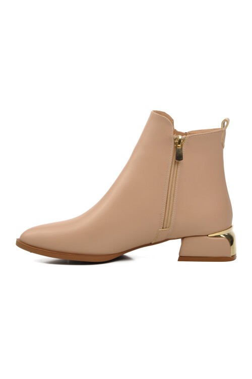 Ayakmod Nude Kadın Bot