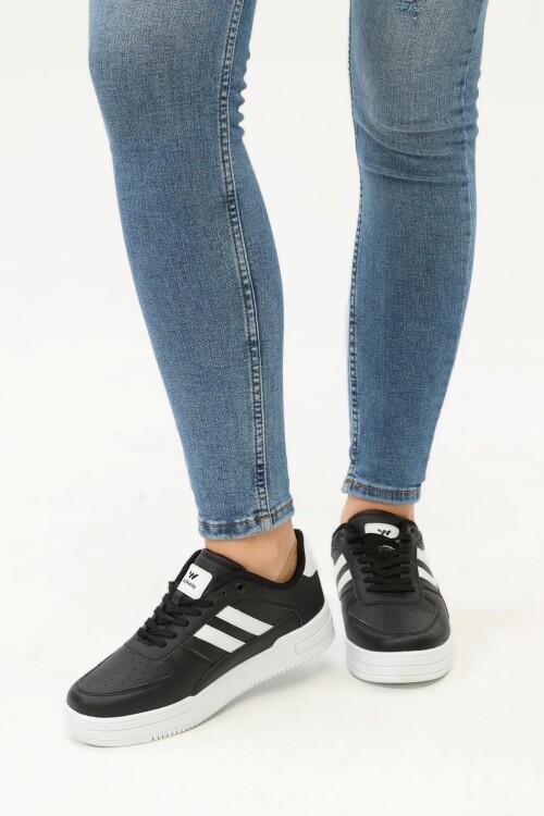 Siyah-Beyaz Unisex Spor Ayakkabı