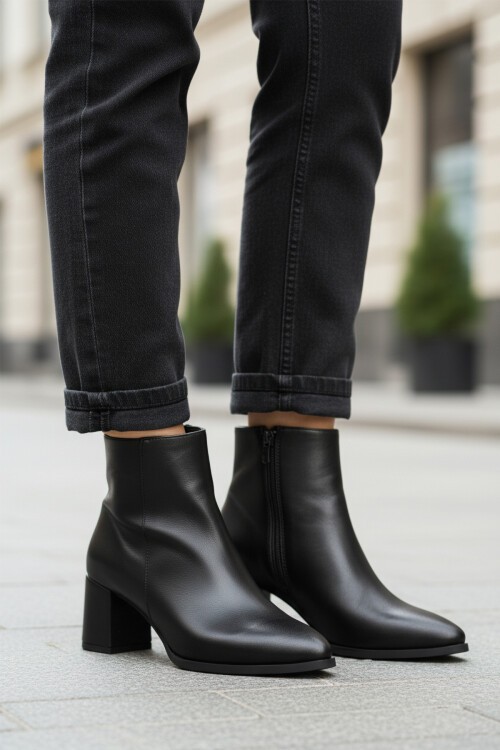 Siyah Cilt İçi Polarlı Fermuarlı Kadın Bot 343126 Z