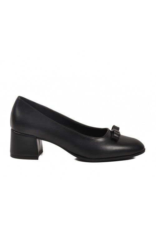 Siyah Cilt Kadın Topuklu Ayakkabı 519081 Z