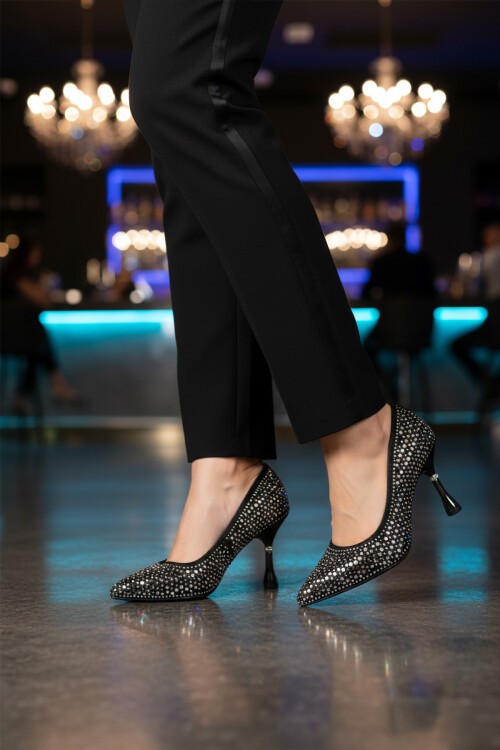 Siyah ince Topuklu Kadın Abiye Ayakkabı PC-55020 Z