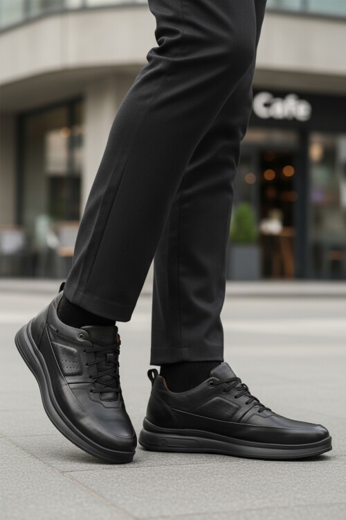 Siyah Hakiki Deri Erkek Günlük Ayakkabı 252070 M