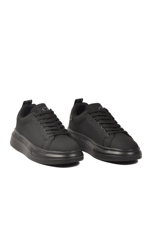 Siyah Bağcıklı Hafif Erkek Sneaker BNI-12081 M