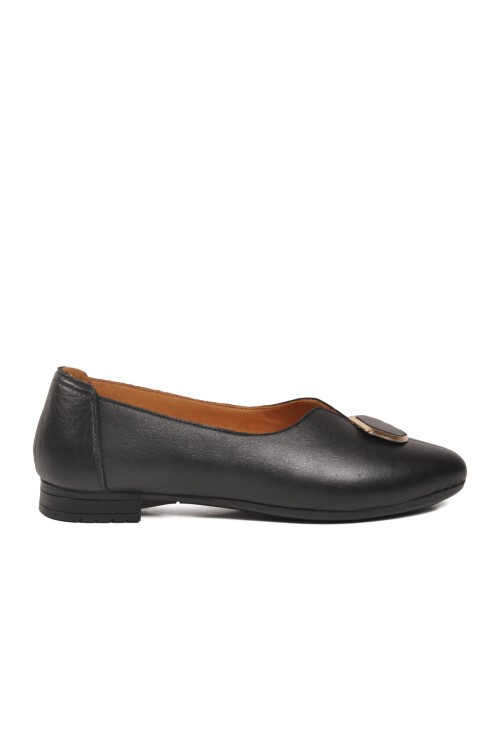 Siyah Hakiki Deri Kadın Günlük Ayakkabı 618 Z