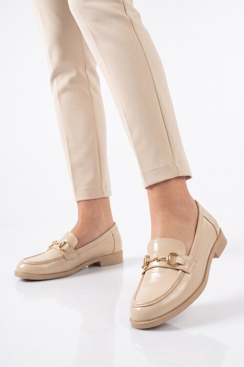 Kadın Toka Detaylı Şık Rahat Bej Parlak Kadın Klasik Casual Ayakkabı Loafer PC-56058