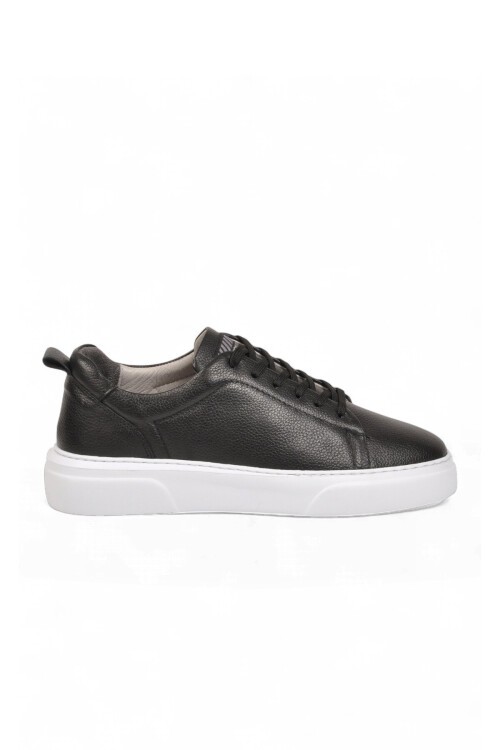 Erkek Bağcıklı Kalın Rahat Tabanlı Siyah-Beyaz Hakiki Deri Casual Sneaker Ayakkabı 272303