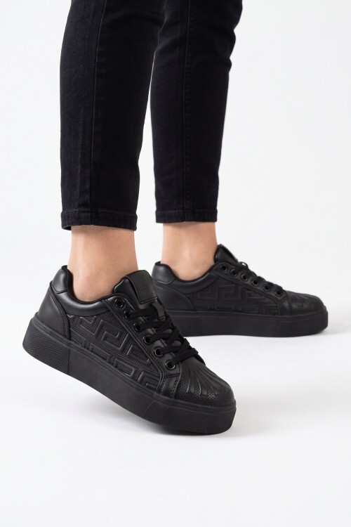 Erkek Bağcıklı Kalın Taban Spor Ayakkabı Siyah Şık Rahat Casual Ayakkabı Sneaker 26201