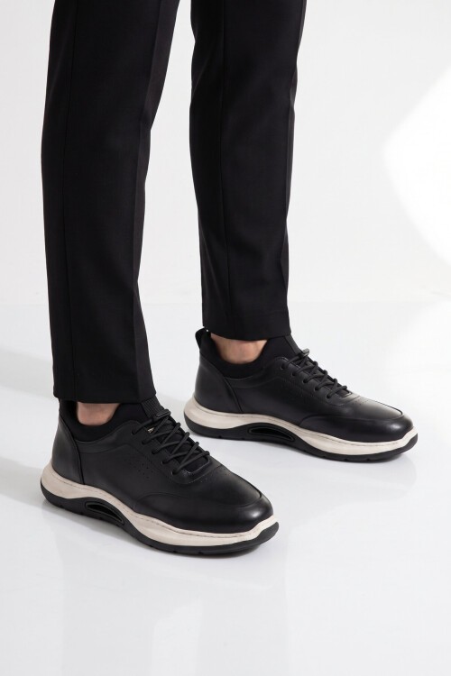 Lastik Bağcıklı Kauçuk Tabanlı Sneaker Şık Rahat Siyah-Beyaz Hakiki Deri Erkek Casual Ayakkabı HZ2844-8225