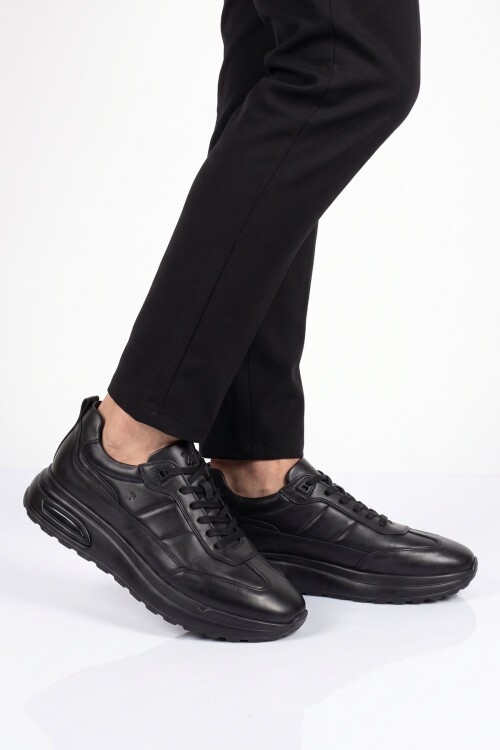 Bağcıklı Kalın Rahat Taban Sneaker Siyah Hakiki Deri Erkek Casual Ayakkabı HZ1774-0337