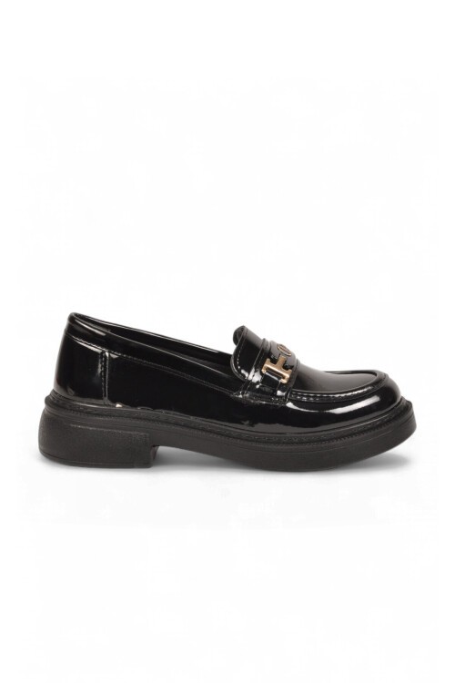 Toka Detaylı Kalın Tabanlı Şık Rahat Siyah Rugan Kadın Casual Ayakkabı Loafer 1805