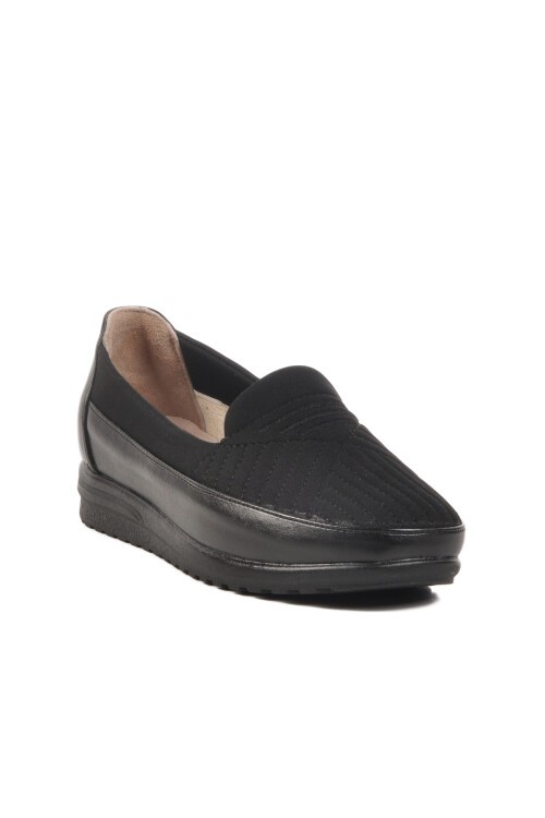 Siyah Fileli Hafif Kadın Günlük Ayakkabı 226 Z