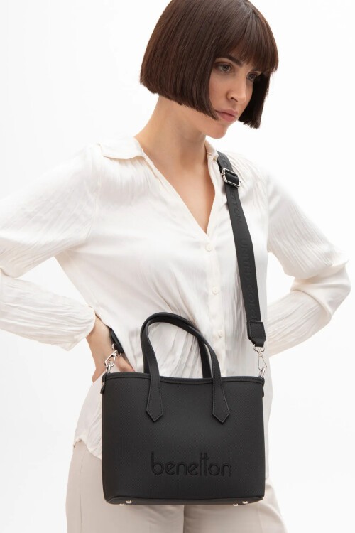 Siyah  Kadın Omuz Çantası BNT-1588 Çanta