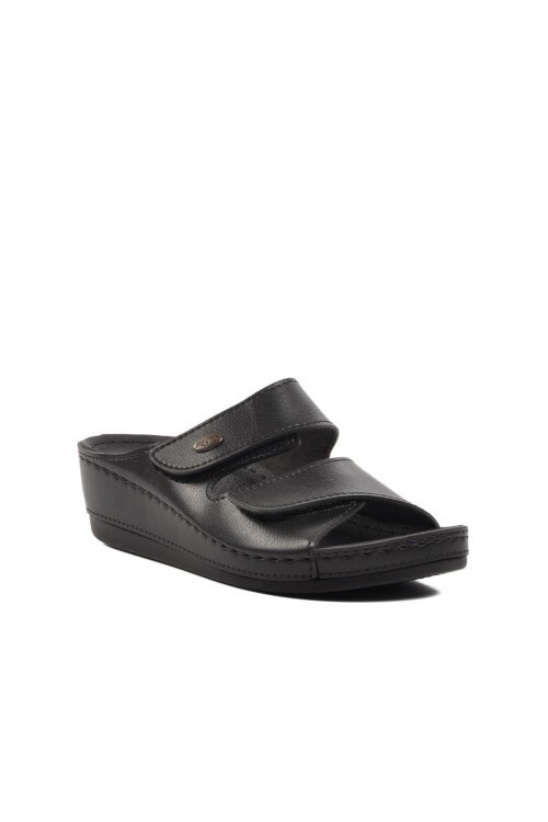 Siyah Kadın Terlik 15.009 Z