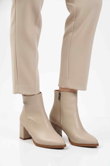 Bej Cilt Fermuarlı Hafif Kadın Bot 343126 Z