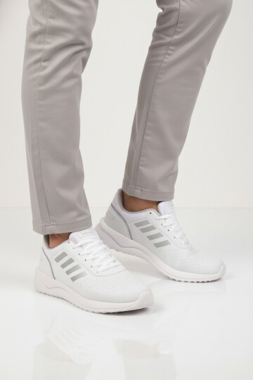 Beyaz Hafif Erkek Spor Ayakkabı Nereus M