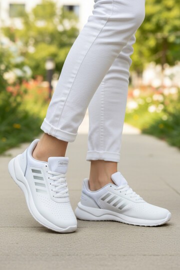 Beyaz Hafif Kadın Spor Ayakkabı Nereus G