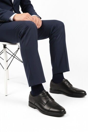 Siyah Hakiki Deri Jel Tabanlı Bağcıklı Erkek Klasik Ayakkabı 425 M