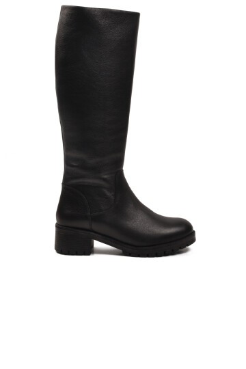 Siyah Hakiki Deri Kaymaz Taban Kadın Çizme 26900-1 Z