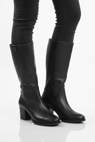 Siyah Hakiki Deri Kaymaz Taban Topuklu Kadın Çizme 86620-1 Z