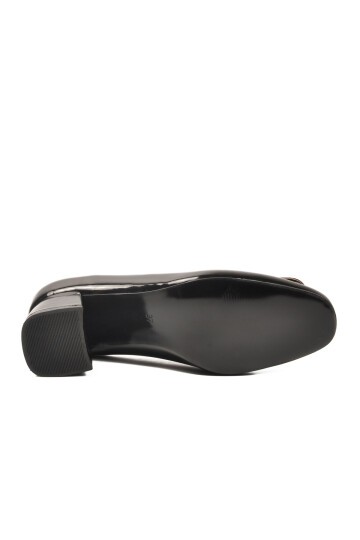 Siyah Rugan Kadın Topuklu Ayakkabı 695040 Z