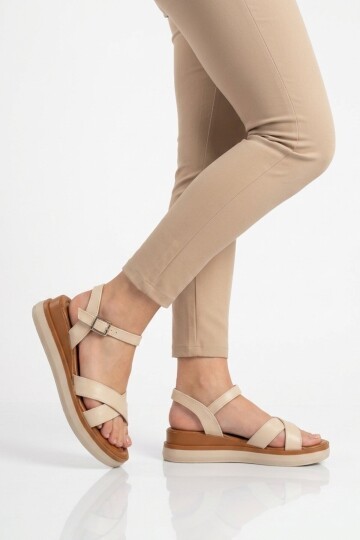 Bej Hafif Slingback Kadın Sandalet 335332 Z