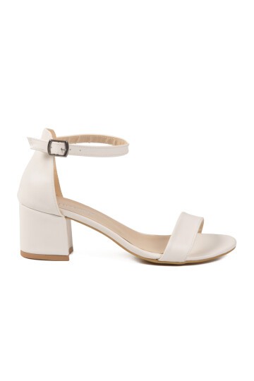 Beyaz Kadın Sandalet 325144 Z