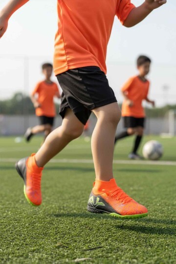 Neon Turuncu-Siyah Çocuk Halı Saha Ayakkabısı FH-252-153 F