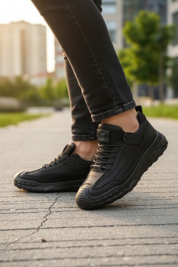 Siyah Hakiki Deri Erkek Spor Ayakkabı Season M