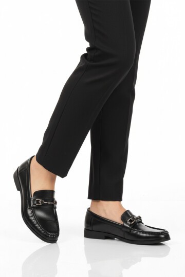 Siyah Hafif Kadın Klasik Ayakkabı 547841 Z