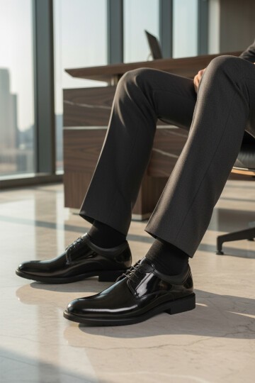 Siyah Rugan Hakiki Deri Erkek Günlük Ayakkabı 023 M