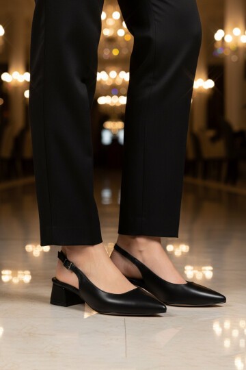 Siyah Hafif Slingback Kadın Topuklu Ayakkabı 323101 Z