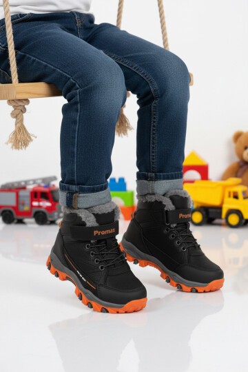 Siyah-Turuncu Kürklü Cırtlı Erkek Çocuk Bot 2082 P
