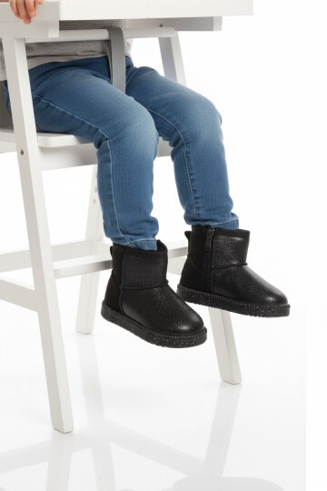 Siyah Simli İçi Kürklü Bebek Bot 1212 B