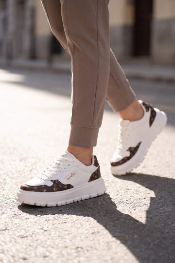 Bağcıklı Kalın Taban Sneaker Beyaz Şık Rahat Desenli Casual Yürüyüş Ayakkabı BNI-12124