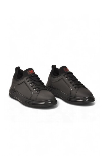Erkek Bağcıklı Kalın Rahat Konfor Taban Siyah-Kırmızı Yürüyüş ve Spor Ayakkabı Sneaker Ignite