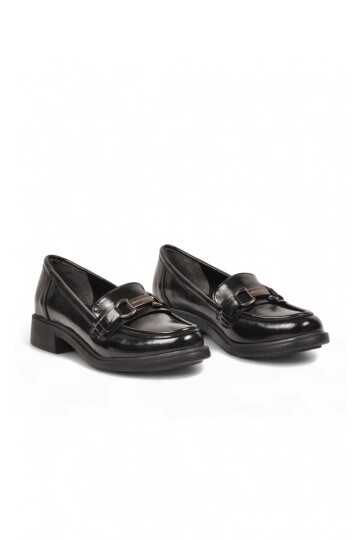 Kadın Toka Detaylı Şık Rahat Siyah Parlak Kadın Klasik Casual Ayakkabı Loafer PC-56064