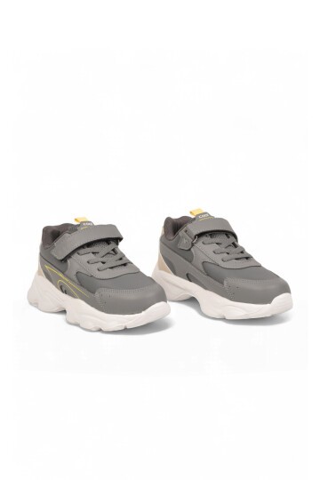 Gri Unisex Çocuk Yürüyüş ve Spor Ayakkabı Cırtt Bantlı Kalın Taban Sneaker Kornos