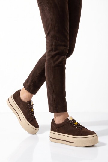 Kahve Hakiki Deri Kadın Casual Ayakkabı Kalın Tabanlı Aksesuar Bağcıklı Şık Rahat Sneaker 26K366-2