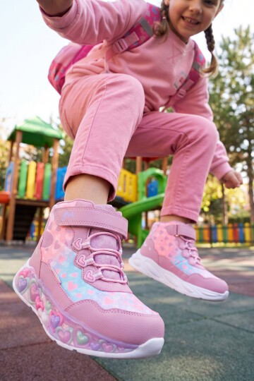 Kız Çocuk Su Geçirmez Işıklı Desenli Pembe-Lila Cırt Bantlı Sneaker Bot Montana