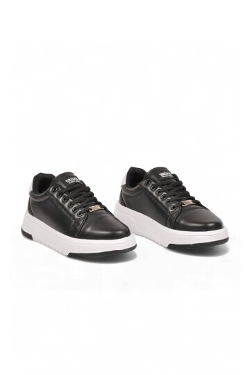 Siyah-Beyaz Kadın Casual Ayakkabı Bağcıklı Kalın Rahat Tabanlı Şık Sneaker Code 419
