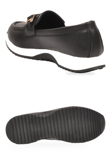 Toka Detaylı Kalın Tabanlı Şık Rahat Siyah-Beyaz Kadın Casual Ayakkabı Loafer 067 26K