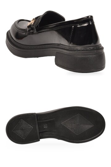 Toka Detaylı Kalın Tabanlı Şık Rahat Siyah Rugan Kadın Casual Ayakkabı Loafer 1805